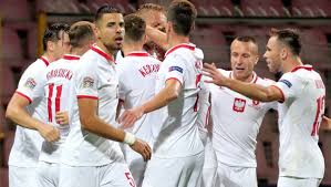 Za jej funkcjonowanie odpowiedzialny jest polski związek piłki nożnej, organ zarządzający piłką nożną w polsce.w reprezentacji mogą występować wyłącznie zawodnicy posiadający obywatelstwo polskie. Reprezentacja Polski Ranking Na Poszczegolnych Pozycjach Sport Tvp Pl