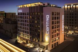 الملكية تتألف من 28 غرفة. Ø§ÙØ¶Ù„ ÙÙ†Ø¯Ù‚ ÙÙŠ Ø§Ù„Ø±ÙŠØ§Ø¶ Ø§Ù„Ù…Ø±Ø³Ø§Ù„