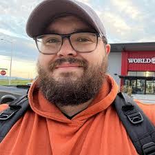 Brett Batten's Instagram, Twitter & Facebook