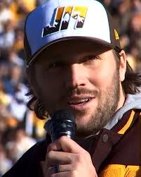 What Did Josh Allen Say To Heyward