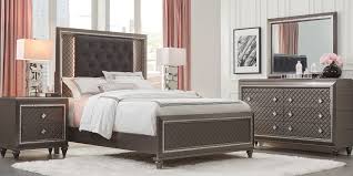 Diamond Falls Gray 5 Pc King Panel Bedroom In 2020 Bedroom Panel Bedroom Furniture For Sale Rooms To Go Furniture