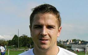 Football . Deux victoires pour la JA