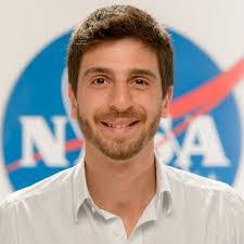 Sasha Weston's Instagram, Twitter & Facebook