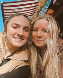 Caroline Waite's Instagram, Twitter & Facebook