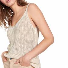Get with the program and don a super cosy missguided cardigan this season. Beige Elizabeth Knitted Vest Top Brandalley