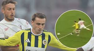 Fenerbahçe'de Kerem Aktürkoğlu zoru başardı! Maça damga vuran pozisyon - Fenerbahçe - Spor Haberleri