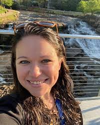 Lindsay Gallagher's Instagram, Twitter & Facebook