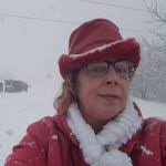 Lorrie Knapp's Instagram, Twitter & Facebook