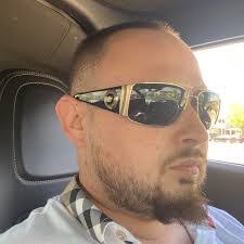 Tamera Simonson's Instagram, Twitter & Facebook