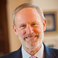 Warren Head's Instagram, Twitter & Facebook