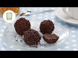 Rumkugeln Einfach Selber Machen Chefkoch De Youtube Rumkugeln Rezept Rumkugeln Platzchen Backen Rezepte