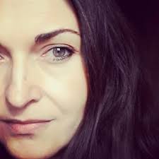 Laurence Blz (@Bee76Lolo)