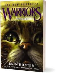 Strange messages from their warrior ancestors speak of terrifying new prophecies, danger, and a mysterious destiny. Twilight Warrior Cats
