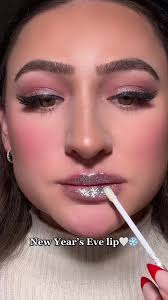 New Year’s Eve Silver Glitter Lip Tutorial