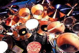 Best drum set i have seen yet. Paiste Artist Alex Van Halen Paiste