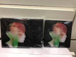 在魏如萱（娃娃）新专辑《藏着并不等于遗忘》中，娃娃说过第二首歌《don't cry don't cry》是对她自己来说很有意义的作品。 这首歌需要为公视《你的孩子不是你的孩子》来量身打造作主题曲，可是一开始怎么样也写不出这首歌，因为娃娃从小没有和父母一起. è²å¨é–£ é­å¦‚è± è—è'—ä¸¦ä¸ç­‰æ–¼éºå¿˜ å°ç£éºå¿˜ç‰ˆåŠè—è'—ç‰ˆcd Facebook