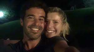 Laurita fernandez estuvo contestando por instagram las inquietudes de sus seguidores y sorprendió contando que hace un mes está separada de nicolás cabré. La Estrella De La Casa Laurita Fernandez Y Nicolas Cabre Reunieron A Sus Familias Y Todos Se Fotografiaron Junto A Rufina Revista Paparazzi