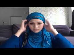 Pashmina Headband Hijab Tutorial New Year 2013 Youtube