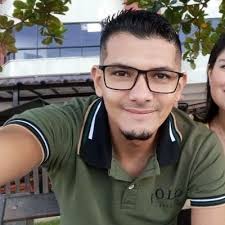 Dennis Gomez (@DENNIS_GMZ)