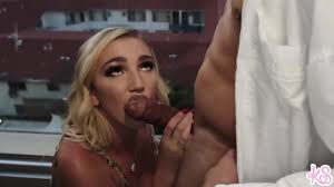 Kendra First Time With Air Thugger - Kendra Sunderland - EPORNER
