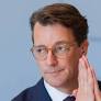 Wüst Warns Against Underestimating AfD, Sparks Debate on Political Extremism and Parliamentary Cooperation
