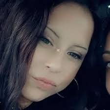 Amanda Cassidy's Instagram, Twitter & Facebook