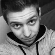 Adam Andras's Instagram, Twitter & Facebook