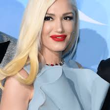 I neither sell nor promote any companies, their products, nor do i have any online shopping outlet of my own to promote. 29 Natural Platinum Blonde Hair Inspiration Photos