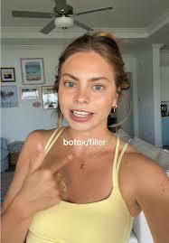 Cass Spinnelli Blonde Hair