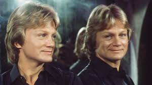 Claude François, les dernières révélations sur son décès par électrocution.  Comment éviter le même drame chez soi - Doctissimo