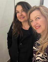 Please can someone enhance this photo and remove the background and replace  with a neutral background. My friend dies 3 months after this photo was  taken and it is his birthday today.