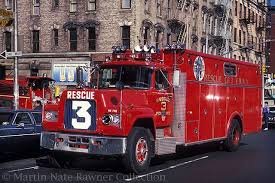 This is the second fire truck model that i have reviewed this year and this is a seagrave rear mount ladder fire truck in the fdny (new. Fdny Rescue 3 Big Blue Fire Trucks Fdny Fire Equipment