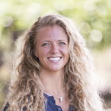 Tara Mcbride's Instagram, Twitter & Facebook