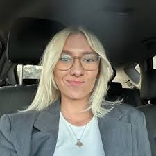 Shanelle Wright (@shanellewright3)