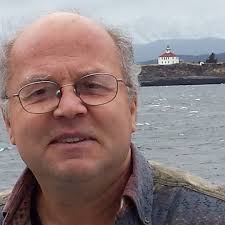 What is the current water crossing depth at International Falls?