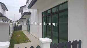 Browse the best luxury properties, penthouses, villas, mansions, homes and more luxury real estate for sale from top agents around the world. Eco Majestic Tenderfield Semenyih Intermediate Semi Detached House 4 1 Bedrooms For Sale Iproperty Com My