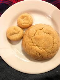 How do you get sugar to stick to sugar cookies? I Made The Chewy Sugar Cookies Don T Even Like Sugar Cookies In General But These Are Honestly Awesome Morganeisenberg