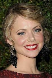 Collette Wolfe's Instagram, Twitter & Facebook