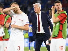 Vladimir petkovic former footballer from switzerland attacking midfield last club: Selbstkritischer Nati Coach Petkovic Von Masochismus Menschenrechten Und Mentalitat Sport Srf