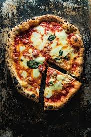 Pizza Margherita Tomato Basil And Mozzarella Pizza In 2020 Pizza Recipes Homemade Italian Recipes Mozzarella Pizza