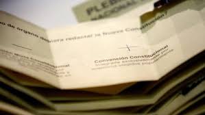 El gobierno se encuentra preparando una reforma constitucional en favor de las candidaturas. Polemica Por Franja Electoral Que Habla De La Muerte De Pinera Cooperativa Cl