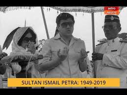 Raja ahmad menyusul menjadi sultan pahang setelah kemangkatan sultan muhammad shah. Sultan Ismail Petra Ibni Almarhum Sultan Yahya Petra Mangkat Youtube