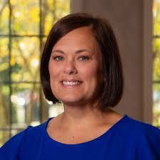 Kelli Parks's Instagram, Twitter & Facebook