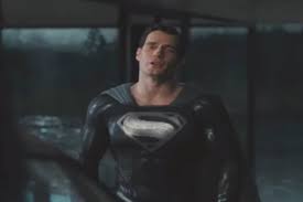 Determined to ensure superman's ultimate sacrifice was not in vain, bruce wayne aligns forces with diana prince with plans to recruit a team of metahumans to protect the also known as: Zak Snajder Pokazal Supermena V Chernom Rossijskaya Gazeta
