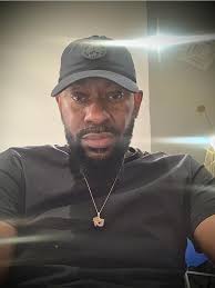 The coaching staff is clearly trusting Donovan Ezeiruaku more with each  passing game. His snap count totals in the four games thus far: 22, 26, 27,  40.