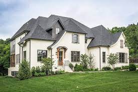 The condition that your brick is currently in should play a monumental role in your decision to paint your brick house. Image Result For Grey Roof White Brick House Brick Exterior House Painted Brick House Exterior Brick