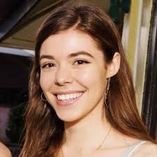 Mia Knight (@MiaJKnight)