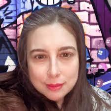 Kate Mccarter's Instagram, Twitter & Facebook