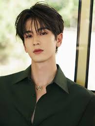 ❤️ 13.05.2025 китайский актёр Чжан Лин Хэ