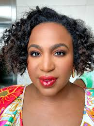 When in Mexico… we play in COLOUR! Vivid in the most wonderful floral Mara  Hoffman number during our #LOTRonPrime Latin America stop. My brilliantly  talented and artistic team, you just keep knocking